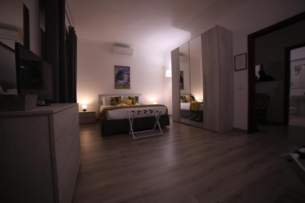 Appia Antica Guest House Rome Bagian luar foto