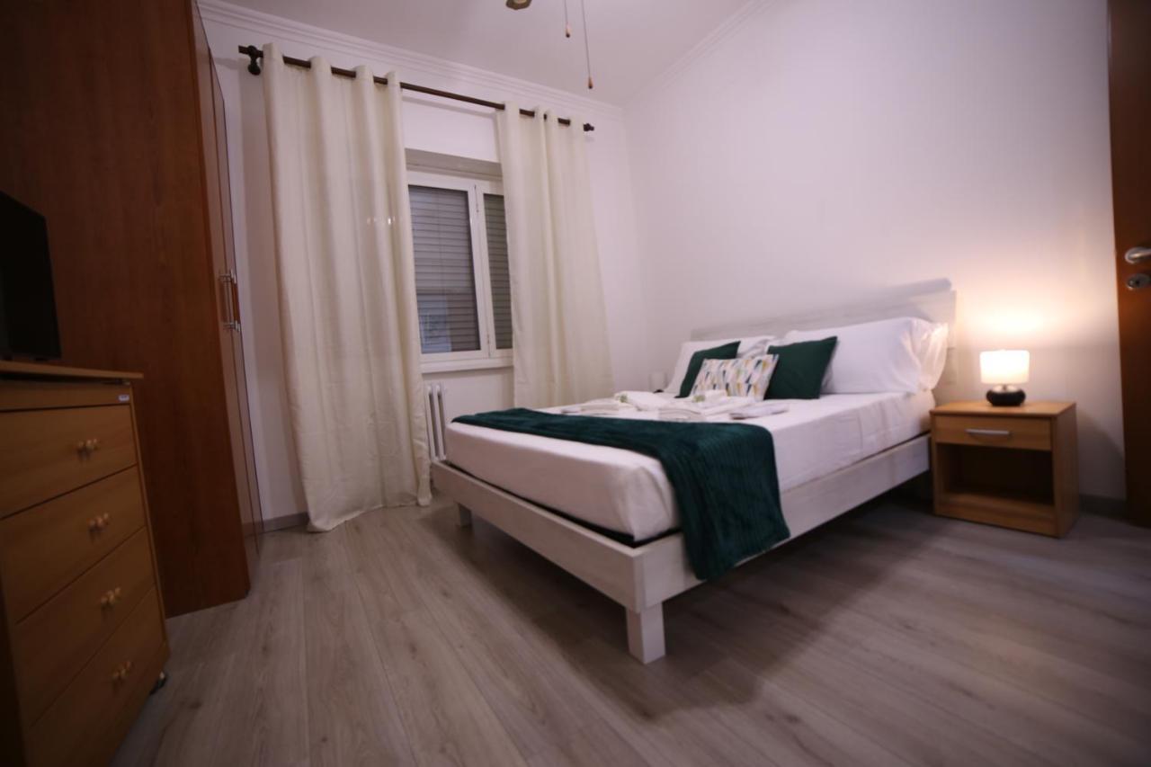 Appia Antica Guest House Rome Bagian luar foto